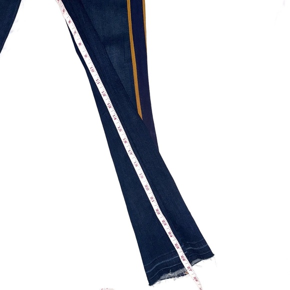 Veronica Beard Carolyn Baby Boot Cut Fray Navy/Gold Jeans Size 26 - Picture 11 of 12